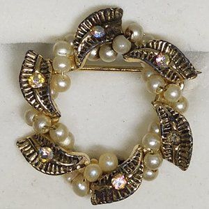 1940 Vintage Pearl and Gemstone Brooch Wreath